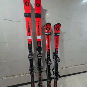 2425블리자드 BLIZZARD 월드컵 대회전 DT스키