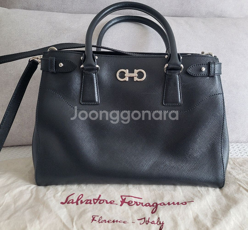 페레가모 더블 간치니 숄더백 토드백--0