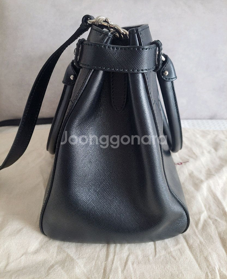 페레가모 더블 간치니 숄더백 토드백--2