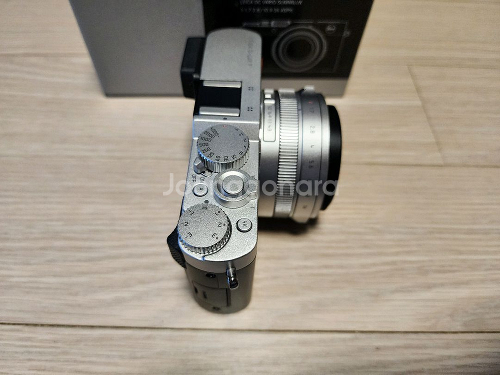 라이카 d-lux7 실버 팝니다--4