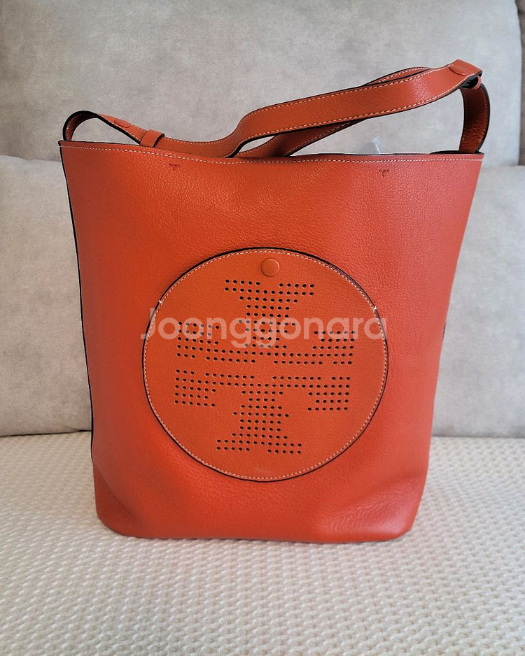 토리버치 버킷 숄더백 쇼퍼백 가방--0