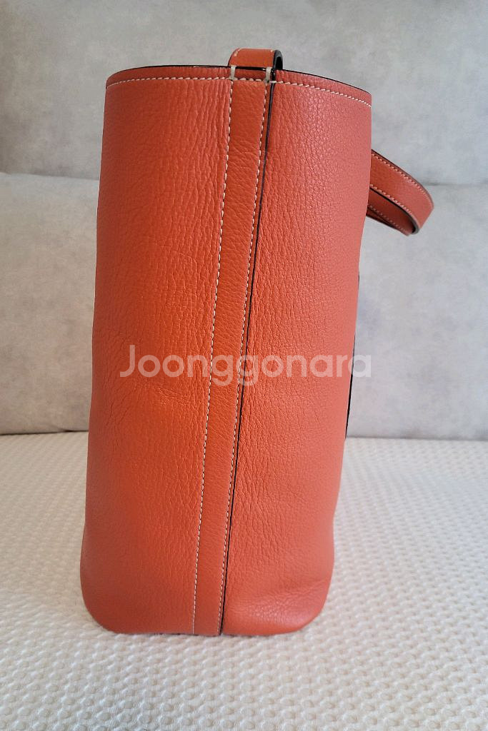 토리버치 버킷 숄더백 쇼퍼백 가방--2