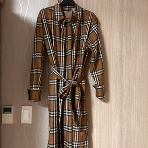 버버리 원피스 us6