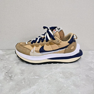 나이키 x 사카이 베이퍼와플 세서미 285사이즈 판매