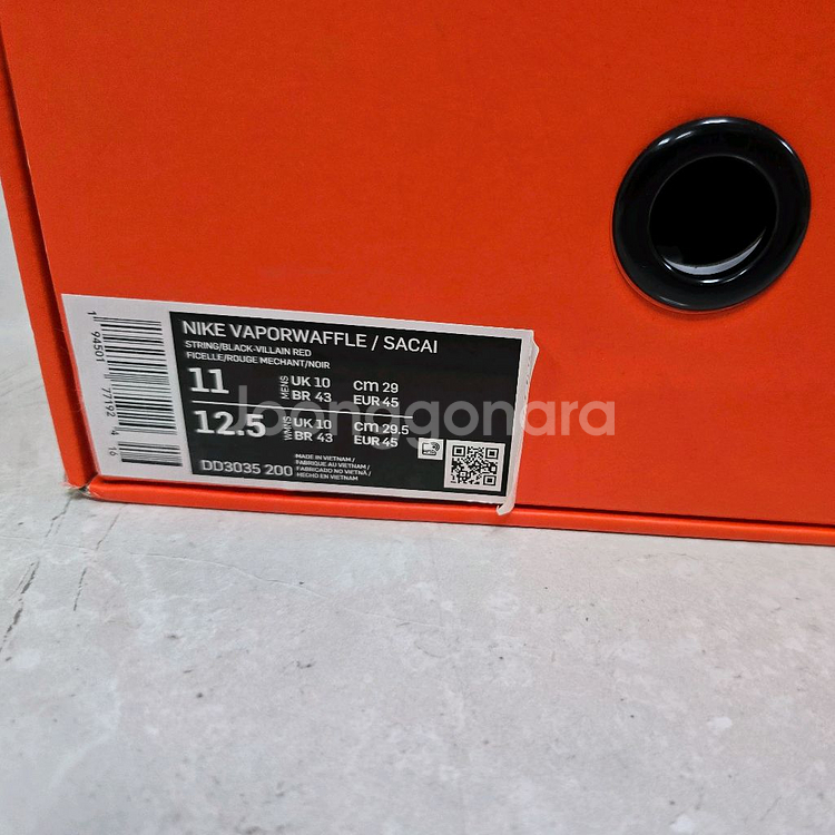 나이키 사카이 베이퍼와플 블랙 빌런 레드 290사이즈--7