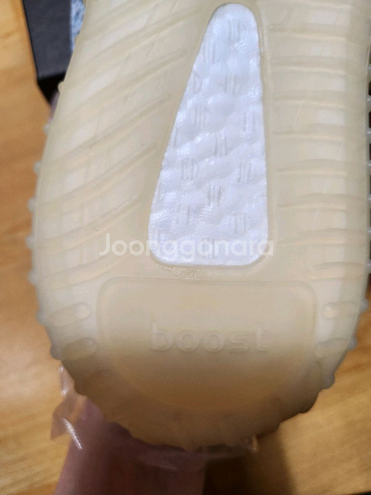 [250]이지부스트350 클라우드화이트--9