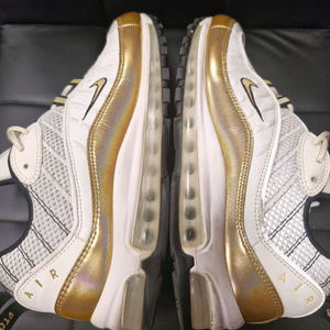 나이키 에어맥스 98 하이퍼로컬 UK 영국