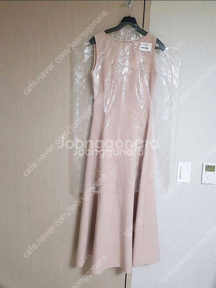 파리앤뉴욕 클래식 원피스--4