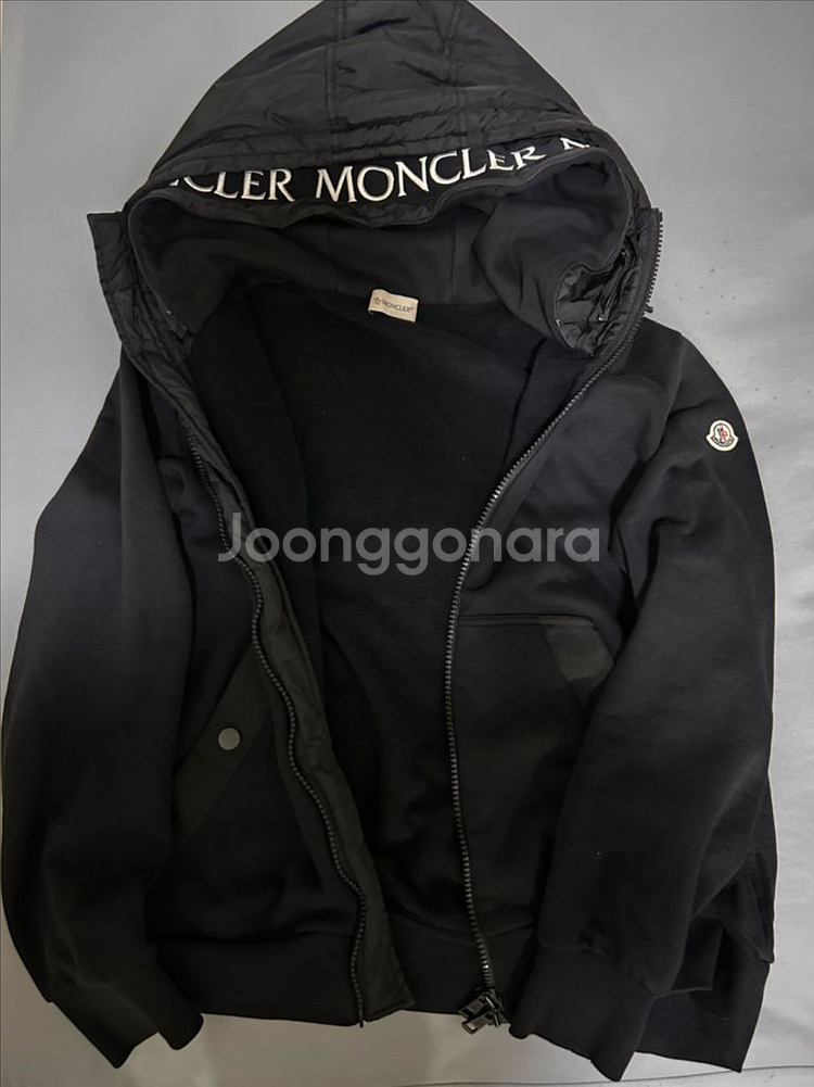 몽클레어 후드집업 L--0