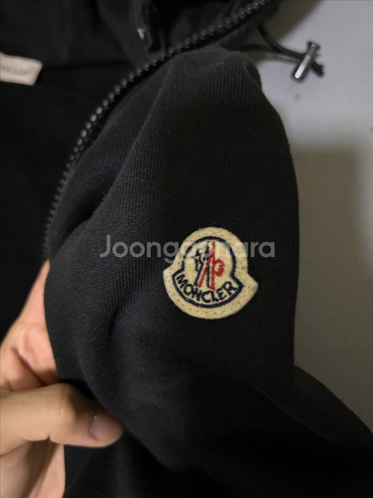 몽클레어 후드집업 L--1