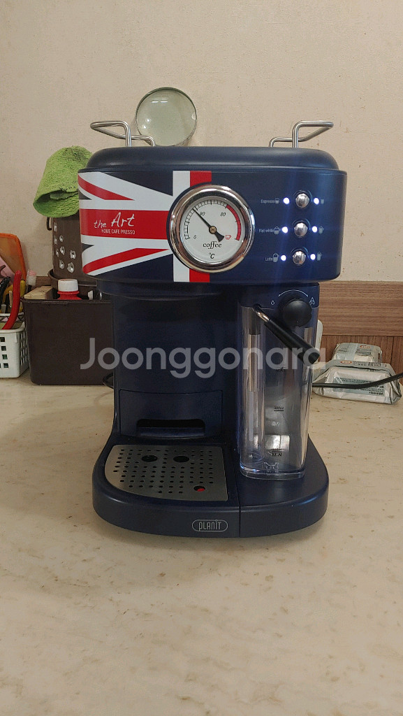 플랜잇 프리미엄 3in1라떼 커피머신 PCM-GF21B--1