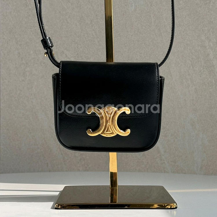 셀린느 미니 클로드 새상품--3