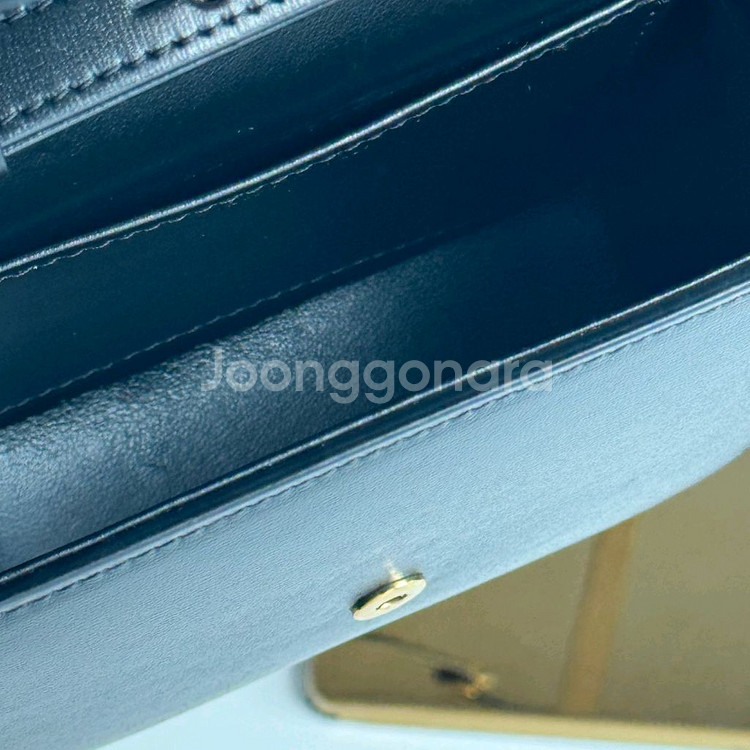 셀린느 미니 클로드 새상품--7