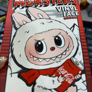 팝마트 라부부 코카콜라