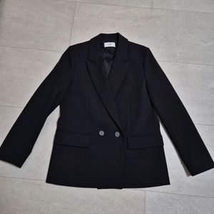 리스트 기본 블랙 자켓 55(미착용 제품)