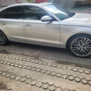 아우디 A6 50tdi 20인치 단조 정품 순정 휠타이어