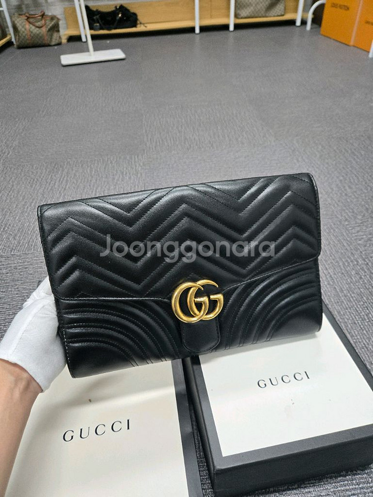 [특가][정품]구찌 마틀라세 플랩 클러치백--0