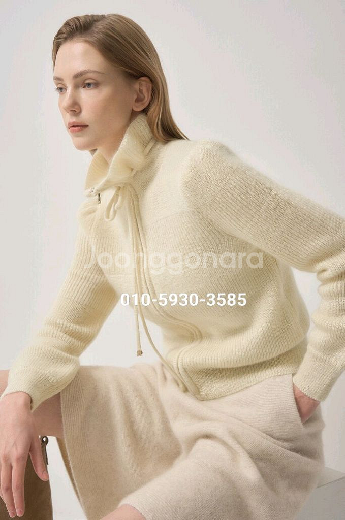 랑방 완판 니트 점퍼 새상품--0