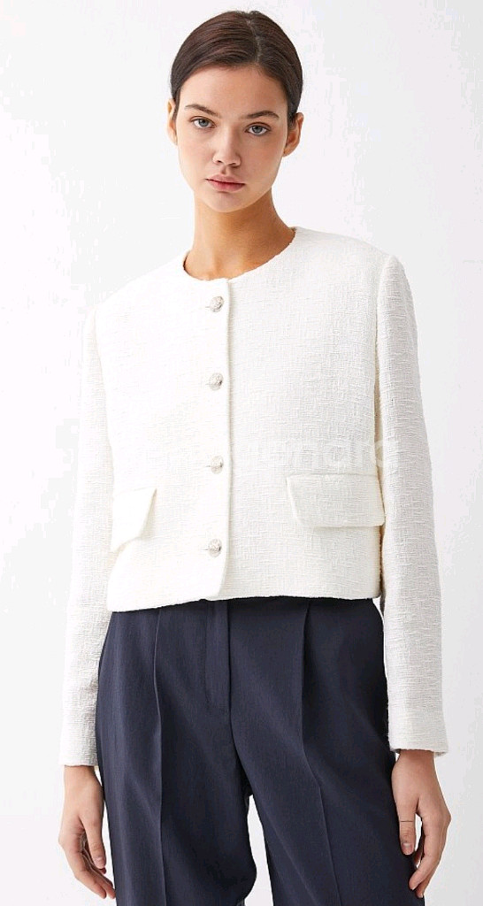 [새상품]보브(VOV) 크롭트 버튼업 트위드 자켓--0