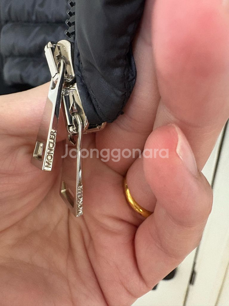 몽클레어 니트패딩 매장판--4