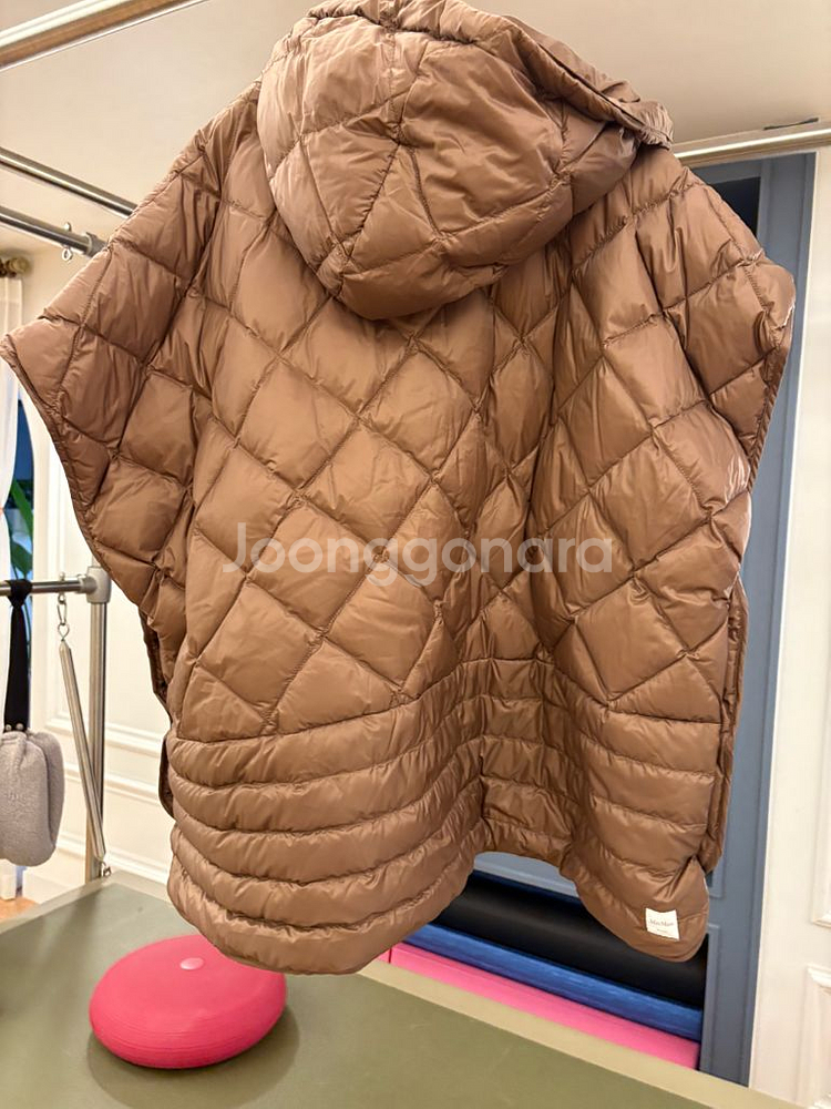 막스마라 트레만 브라운 스몰--2