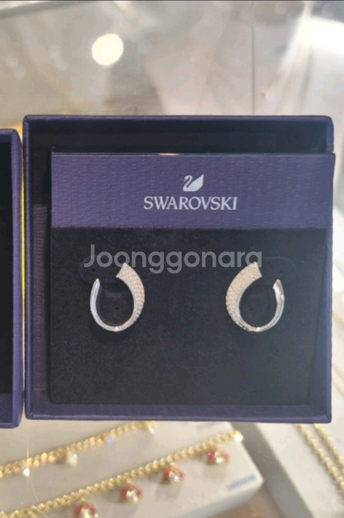 ( 새상품) 스와로브스키 귀걸이--1