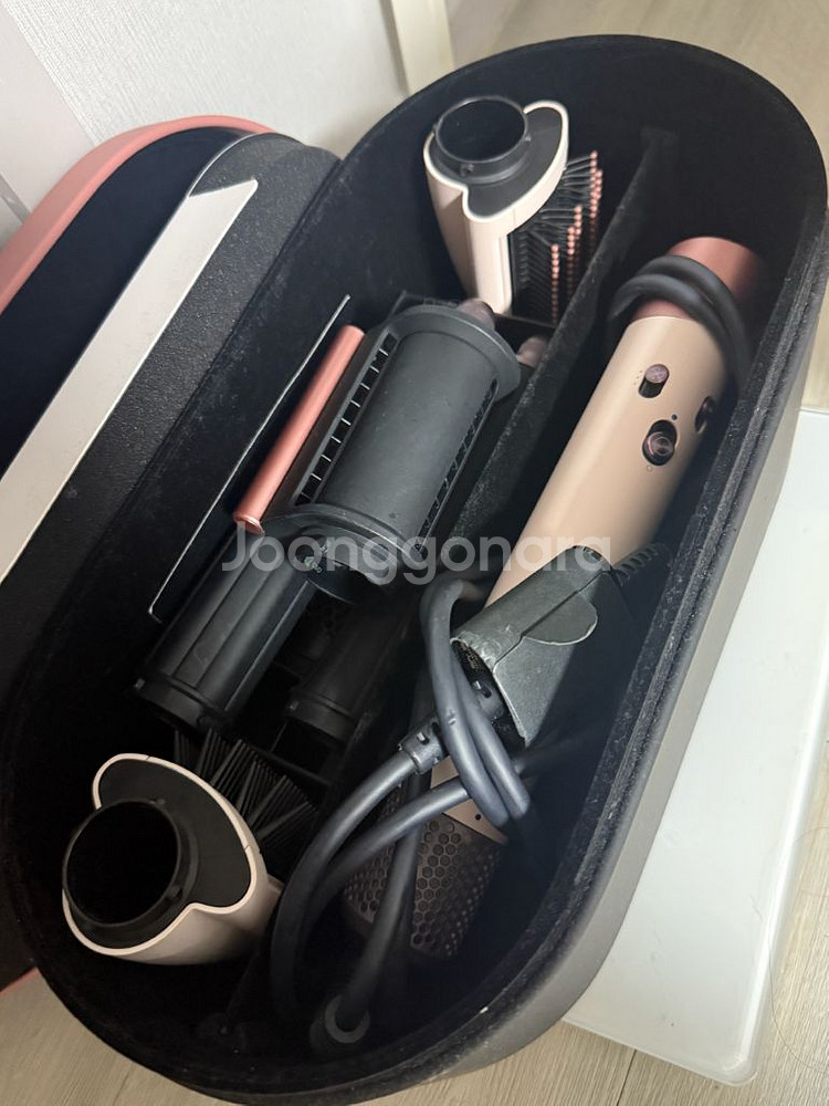 다이슨 에어랩 핑크 에디션--2