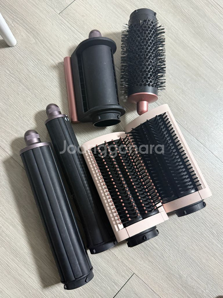 다이슨 에어랩 핑크 에디션--3