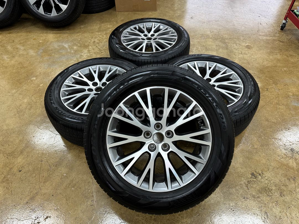 제네시스GV80 19인치 순정휠타이어 팝니다--0