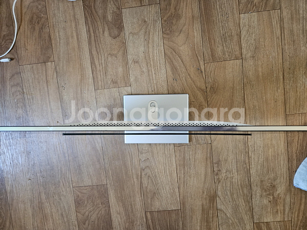 한성 ULTRON 2235V 모니터--1