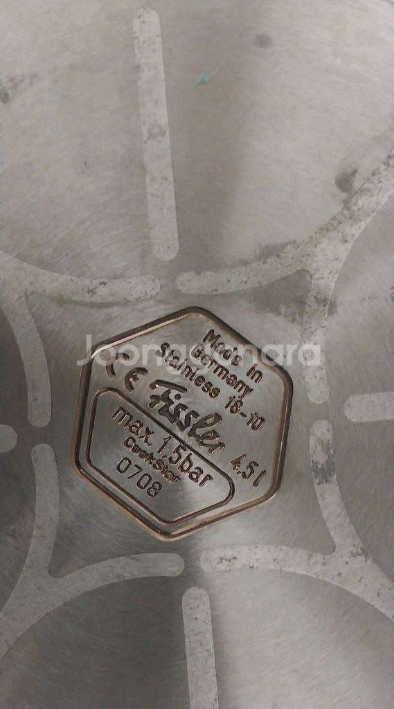 (중고)휘슬러 압력밥솥 팝니다.(4.5L)--8