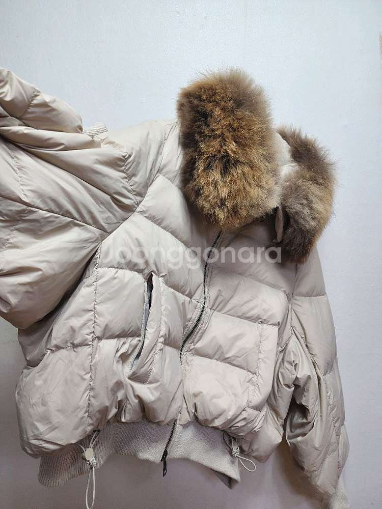 이원재컬렉션 라쿤퍼 다운숏패딩--2