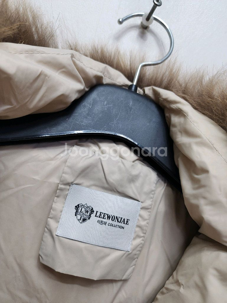 이원재컬렉션 라쿤퍼 다운숏패딩--5