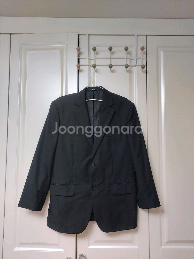 남성검정정장블랙수트자켓95/ 바지30~31인치 솔레지.--0
