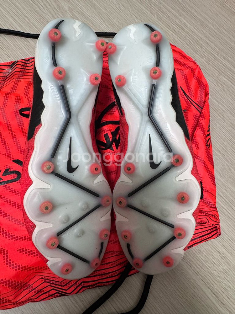 팬텀gx1 엘리트ag 레디팩 270사이즈 판매합니다--2