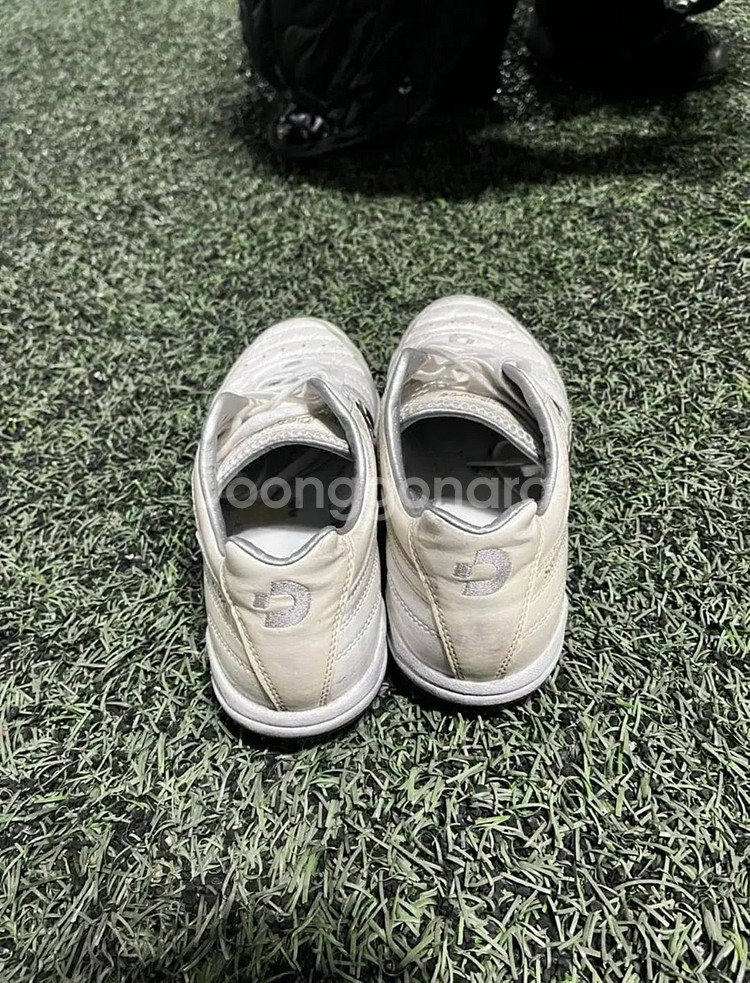 데스포르치 KT PRO 1 260 사이즈 판매합니다--1