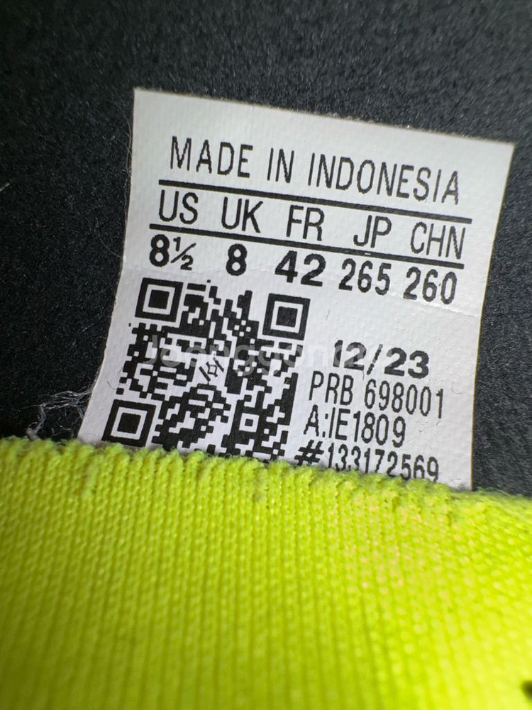 프레데터FT FG 265 (초기모델,스터드컷팅) 판매--5