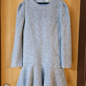 한섬 SJSJ 하늘색 원피스 팝니다