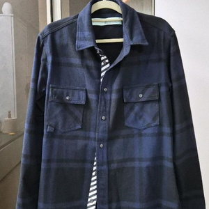 오프화이트 셔츠자켓