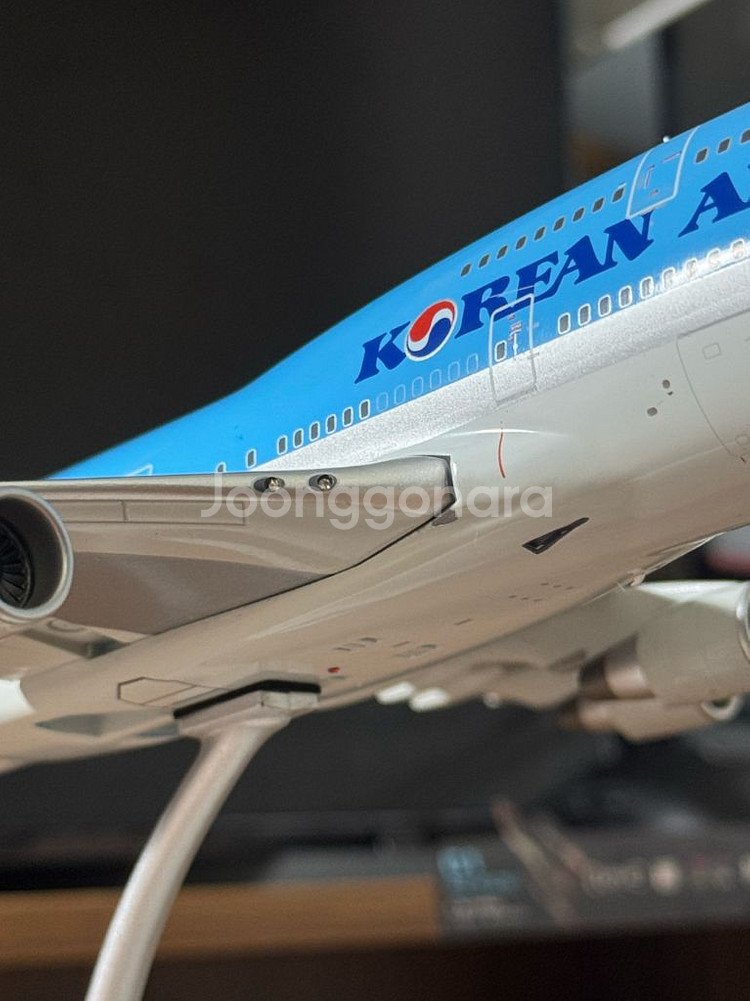 JCwings 1:200 대한항공 B747-400--3