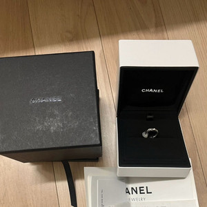 샤넬 코코크러쉬 이어커프 다이아몬드18k 화이트골드