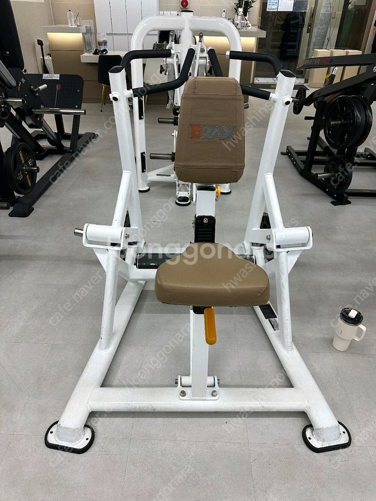 뉴텍 로버스트 다이나포스 인사이트 등 중고 헬스 기구--0