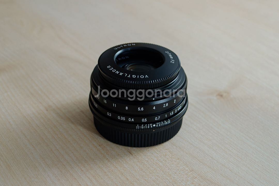 보이그랜더 울트론 27mm f2 x마운트팝니다.--1