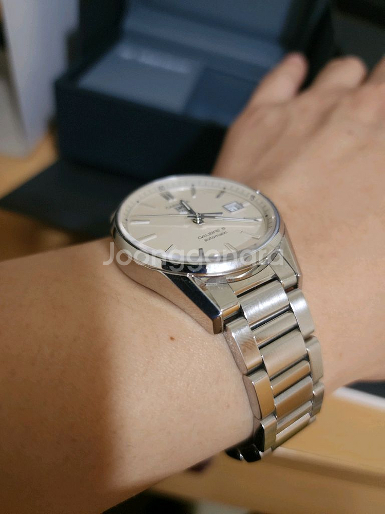 태그호이어 까레라 칼리버5 39mm 오토매틱 판매--4