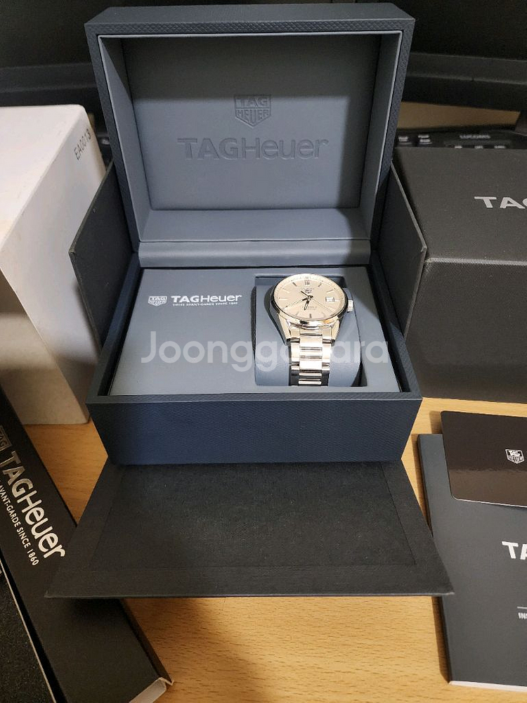 태그호이어 까레라 칼리버5 39mm 오토매틱 판매--8