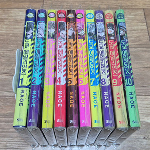 도쿄 에일리언즈 1-10 만화책 팝니다