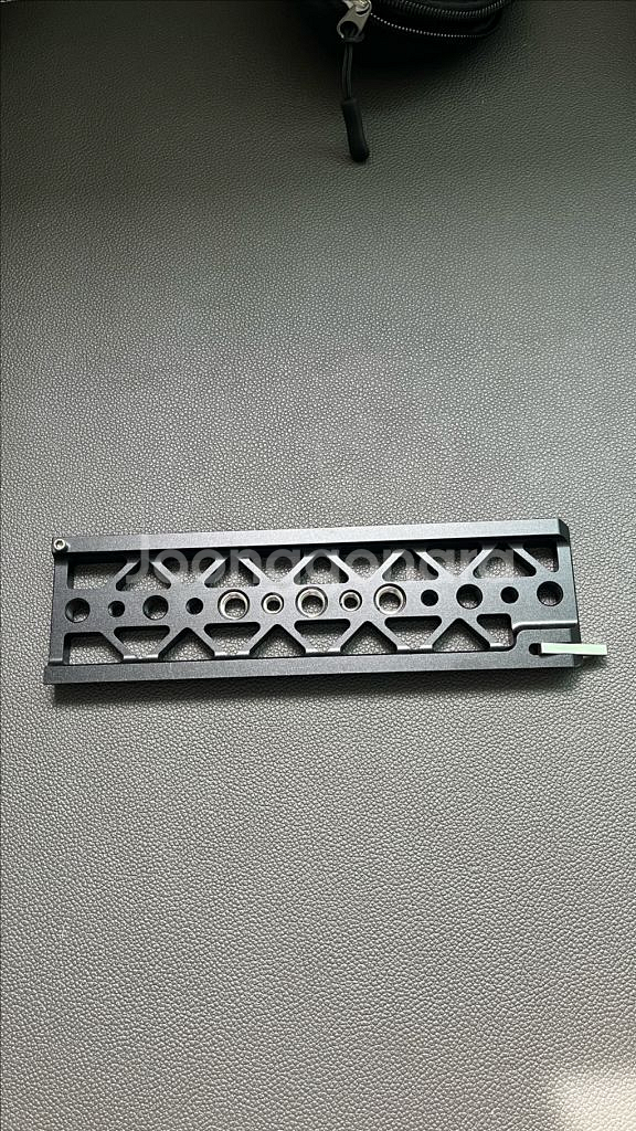 틸타 호환 도브테일 플레이트--0