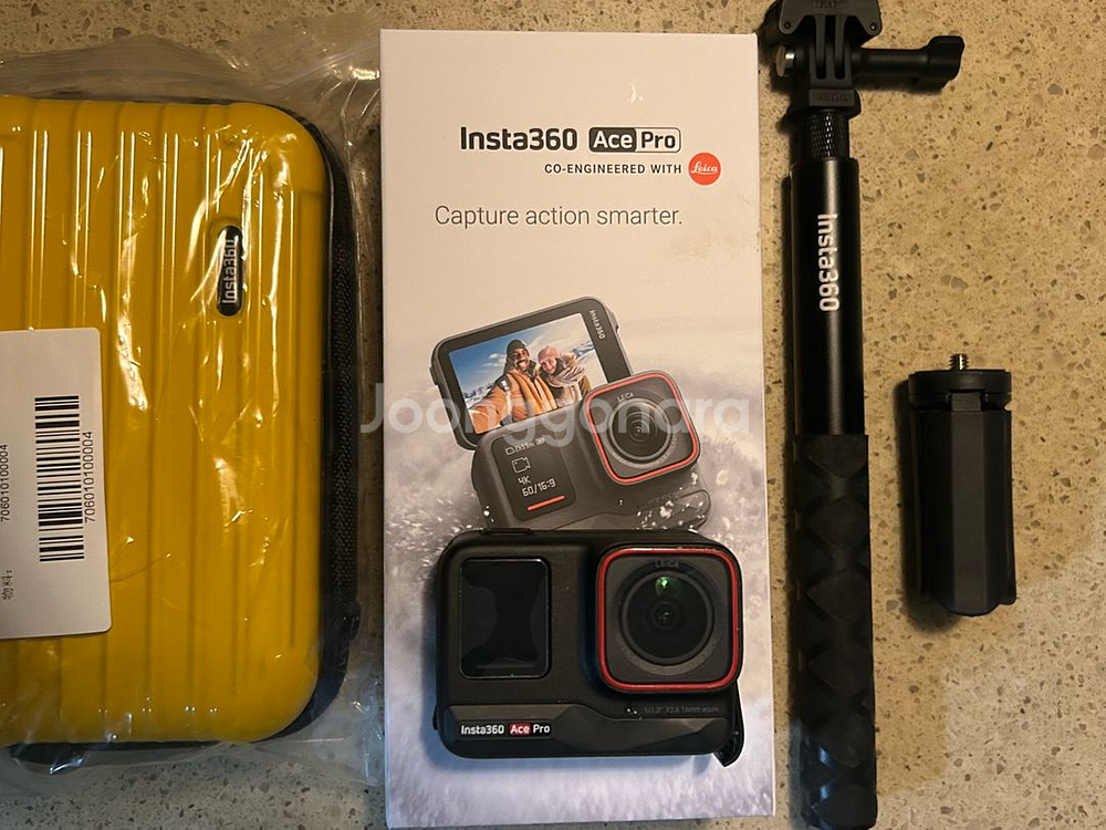 인스타 360 pro 프로 셀카봉정품 세트(새상품급)--0