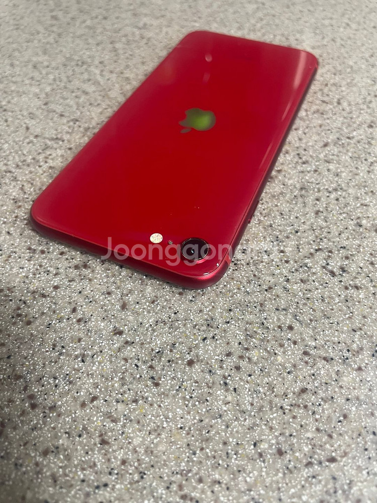 아이폰 se3 128gb 레드 상태 좋음--2
