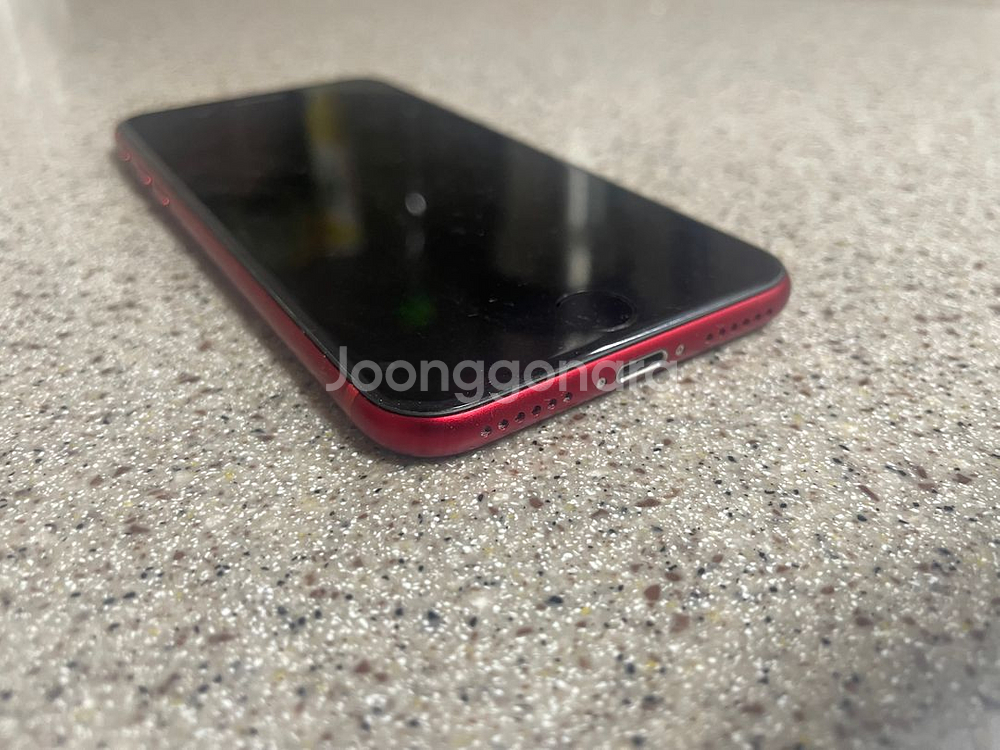 아이폰 se3 128gb 레드 상태 좋음--3